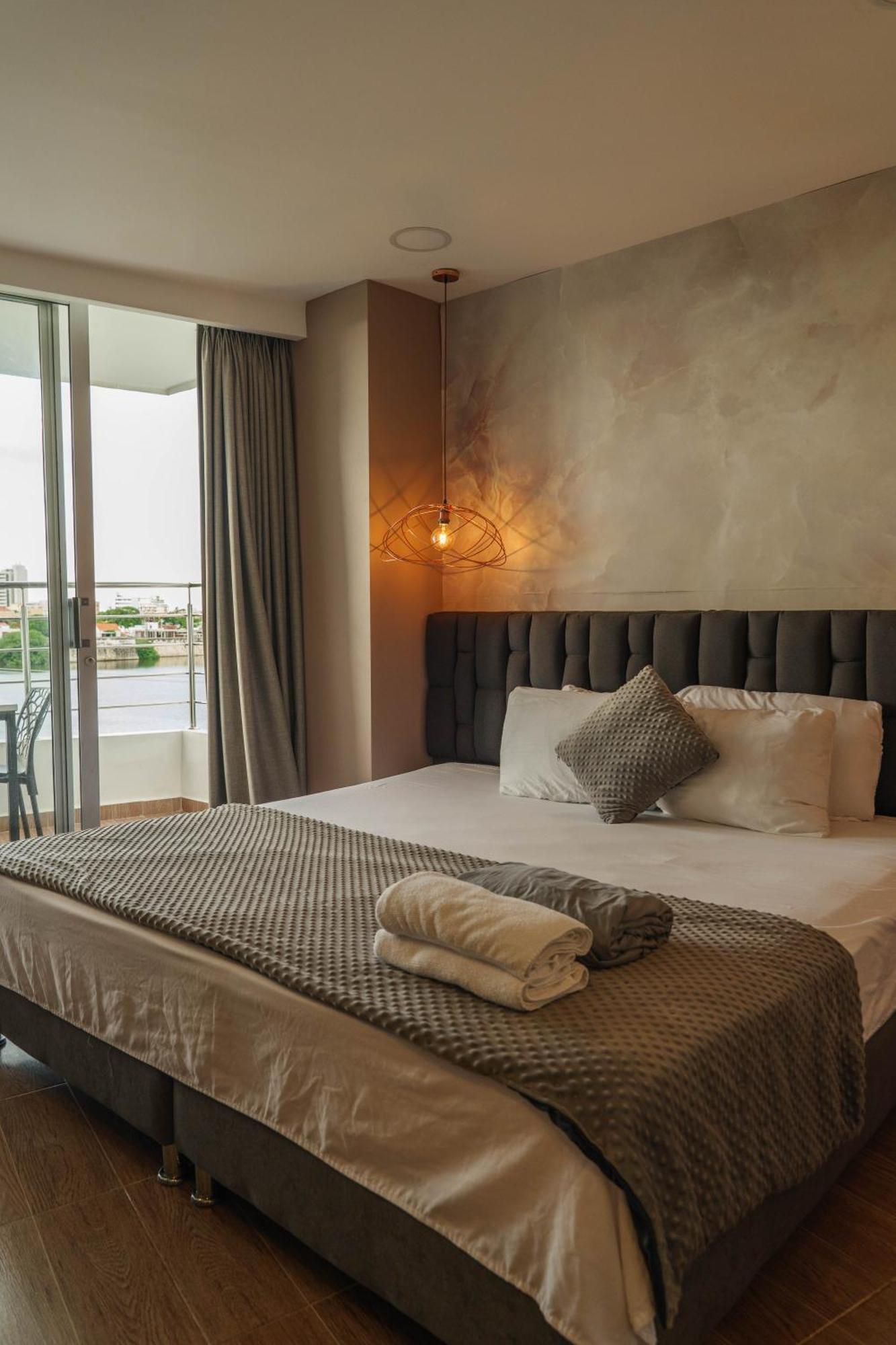 Bahia 79 Apartasuites Cerca Al Centro Cartagena Exteriér fotografie