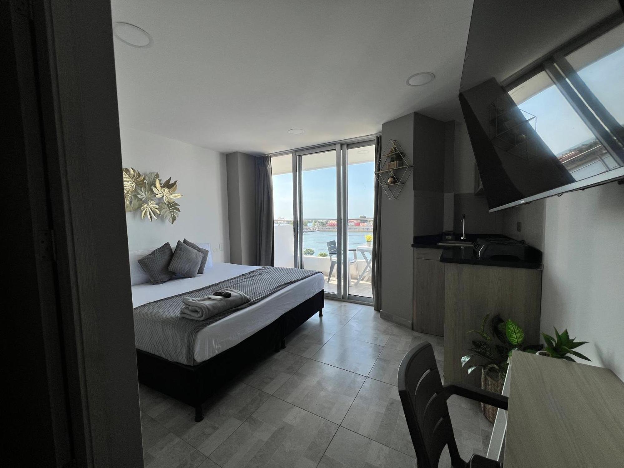 Bahia 79 Apartasuites Cerca Al Centro Cartagena Exteriér fotografie